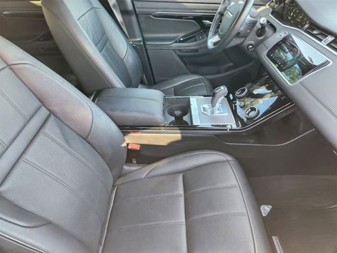 Used 2020 Land Rover Range Rover Evoque SE image 14