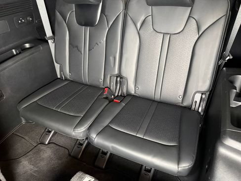 Used 2023 Kia Sorento EX AWD/4WD image 22