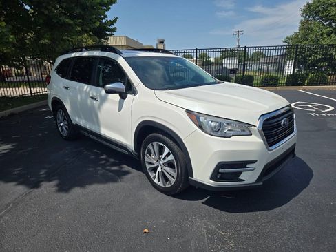 Used 2020 Subaru Ascent Touring AWD/4WD image 3
