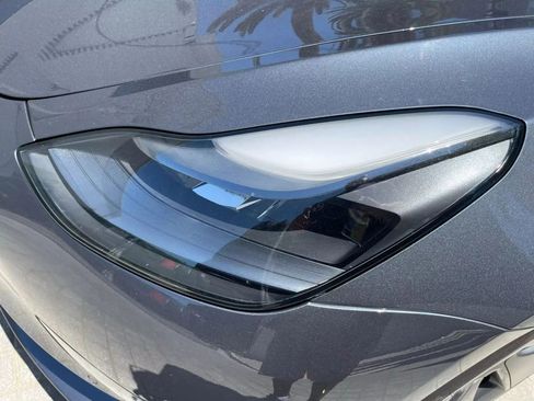 Used 2023 Tesla Model 3 Standard Range image 29