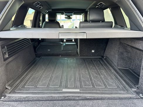 Used 2021 Land Rover Range Rover Westminster Edition image 18