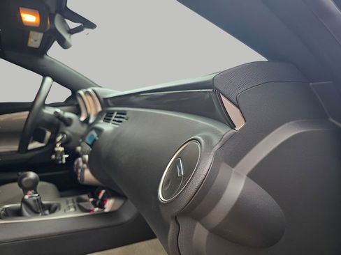 Used 2011 Chevrolet Camaro SS image 15