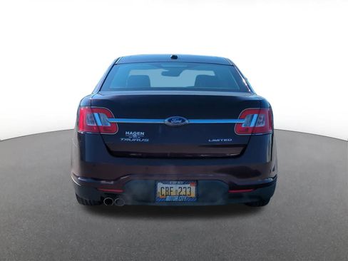 Used 2011 Ford Taurus Limited w/ 303A Rapid Spec Order Code FWD image 5