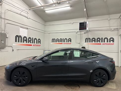 Used 2025 Tesla Model 3 Long Range RWD image 15