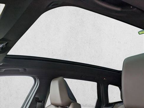 Used 2025 BMW X3 M50 w/ Premium Package image 15