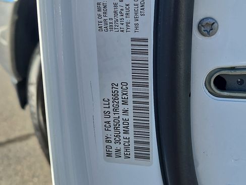 Used 2024 RAM 2500 Big Horn image 26