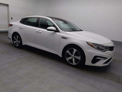 Used 2019 Kia Optima S w/ S Panoramic Sunroof Package FWD image 11