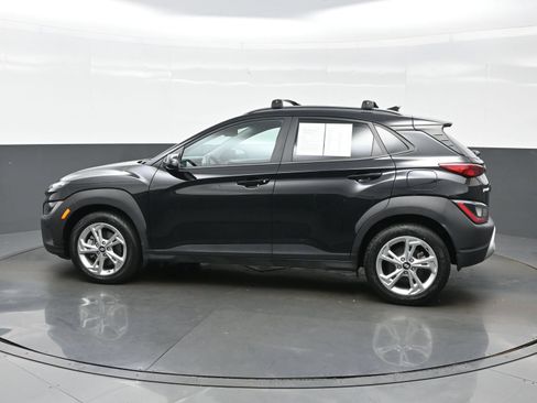 Certified 2023 Hyundai Kona SEL AWD/4WD image 3