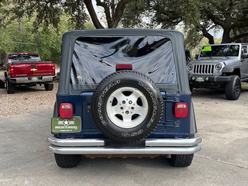 Used 2002 Jeep Wrangler Sport image 7