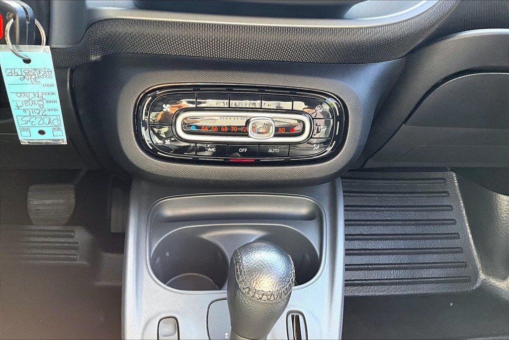 Used 2016 smart fortwo Prime RWD image 14
