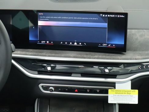 Used 2026 BMW X5 xDrive40i image 15