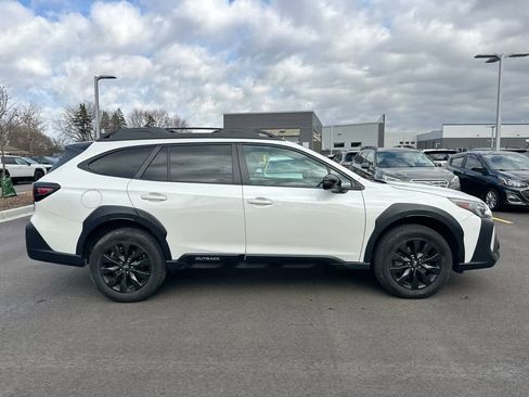 Used 2023 Subaru Outback Onyx Edition image 14
