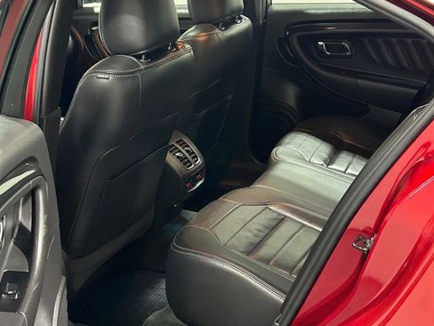 Used 2013 Ford Taurus SHO image 9