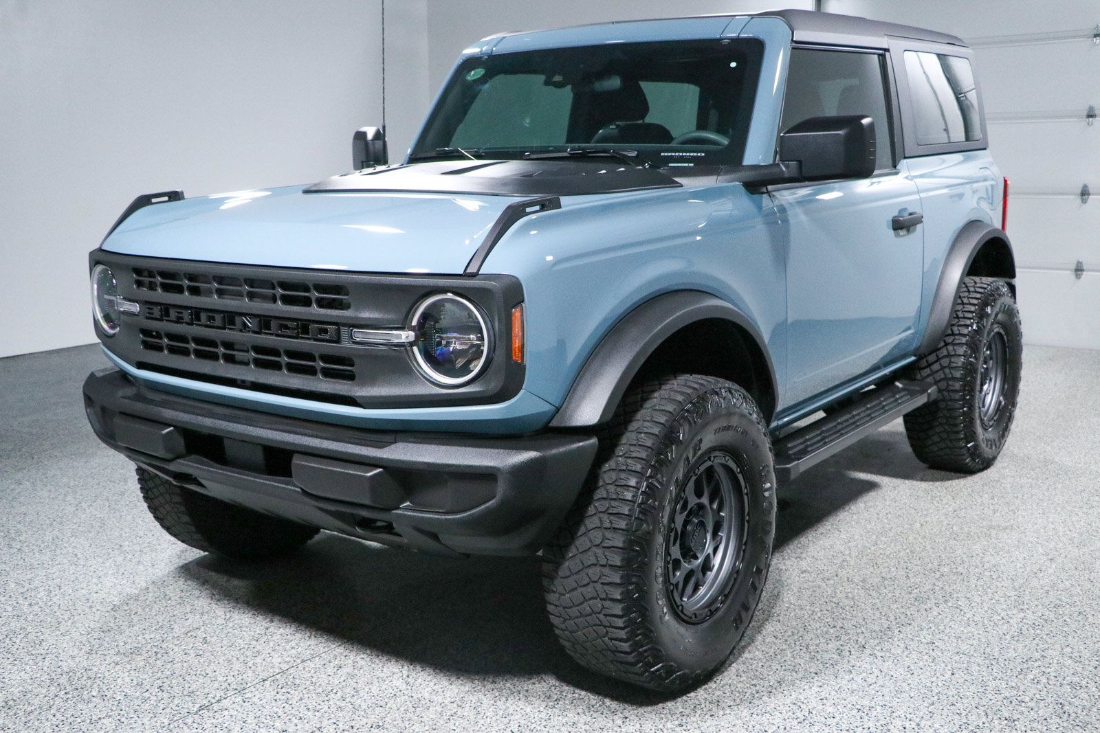 Used 2022 Ford Bronco 2-Door AWD/4WD image 30