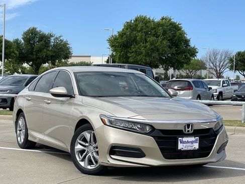Used 2018 Honda Accord LX image 2