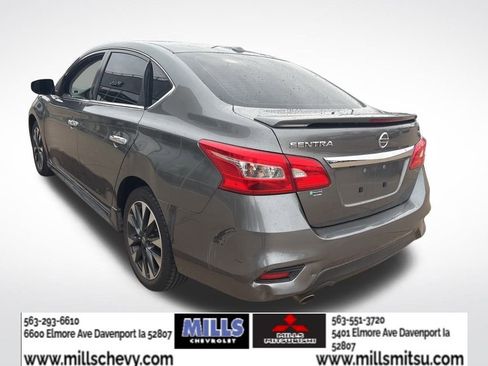 Used 2019 Nissan Sentra SR image 4