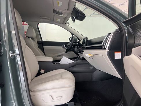 New 2026 Kia Sorento EX AWD/4WD image 13