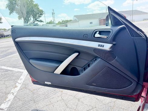 Used 2014 INFINITI Q60 Convertible w/ Premium Package RWD image 13