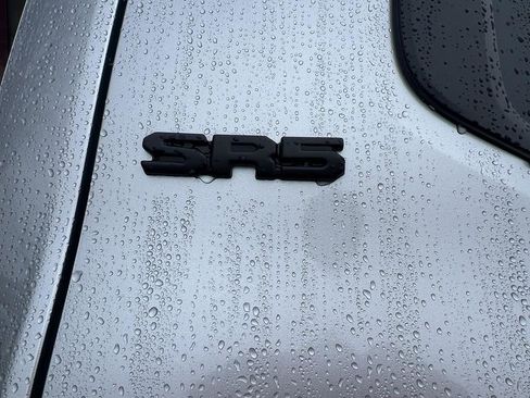 Used 2025 Toyota Tacoma SR5 image 9