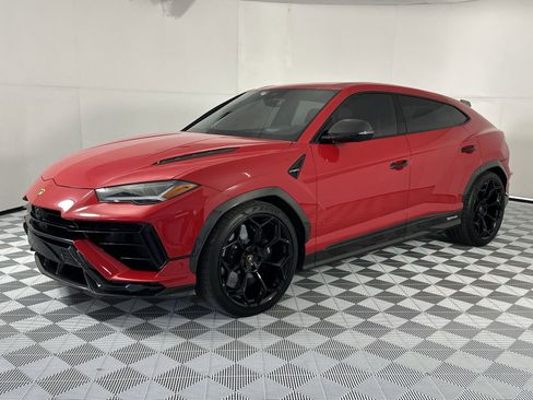 Used 2023 Lamborghini Urus Performante image 4