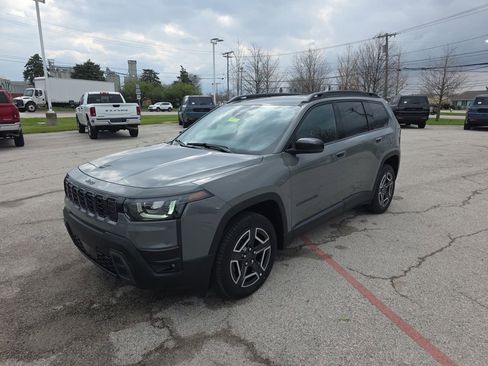New 2026 Jeep Cherokee Limited AWD/4WD image 1