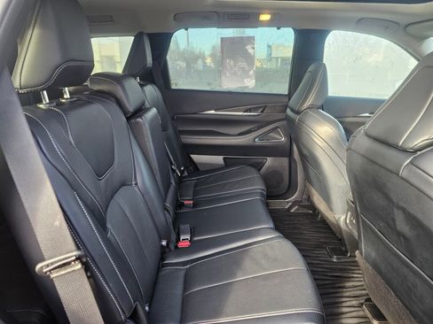 Used 2023 INFINITI QX60 Sensory w/ Vision Package image 15