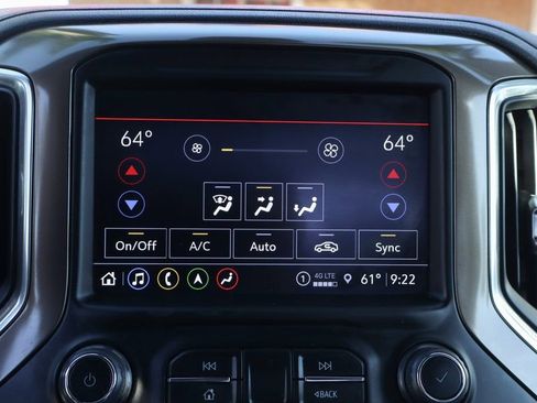 Used 2022 Chevrolet Silverado 1500 High Country w/ Technology Package AWD/4WD image 33