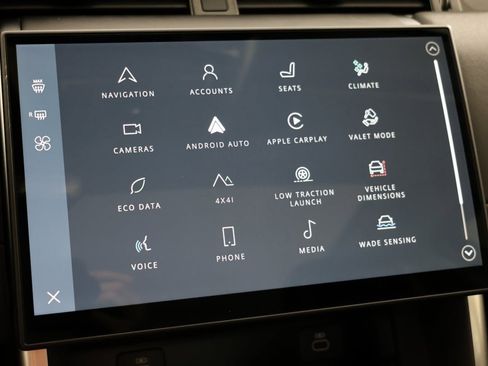 Used 2024 Land Rover Discovery Sport S image 51