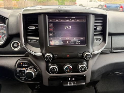 Used 2019 RAM 1500 Big Horn AWD/4WD image 17