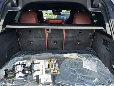 New 2026 BMW iX xDrive45 w/ M Sport Package image 8