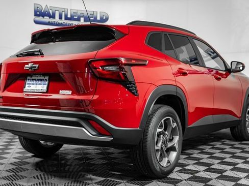 New 2026 Chevrolet Trax LT w/ Driver Confidence Package image 6