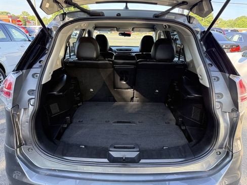 Used 2016 Nissan Rogue S AWD/4WD image 12