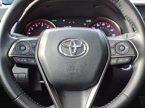 Used 2021 Toyota Camry XSE FWD image 16