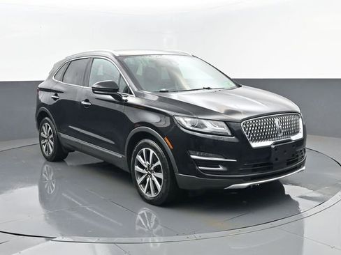 Used 2019 Lincoln MKC Reserve w/ MKC Climate Package image 3