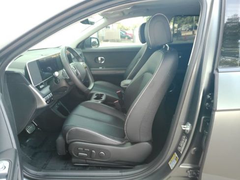 Used 2022 Hyundai Ioniq 5 Limited w/ Cargo Package AWD/4WD image 15