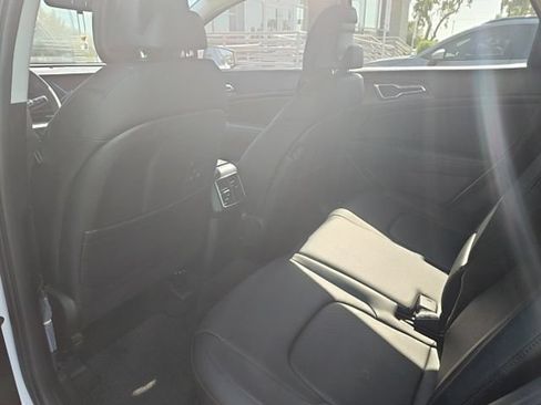 Certified 2025 Kia Sportage EX w/ Premium Package FWD image 7