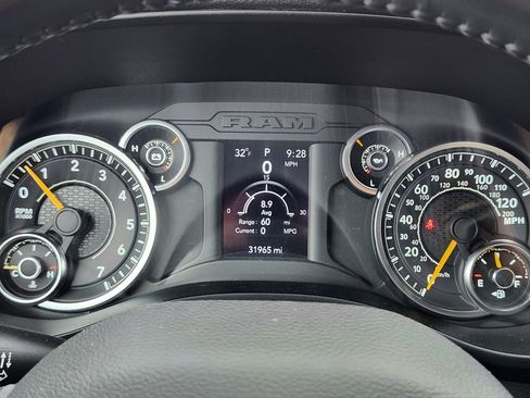 Used 2022 RAM 1500 Big Horn image 28