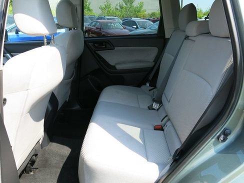 Used 2018 Subaru Forester 2.5i Premium AWD/4WD image 15