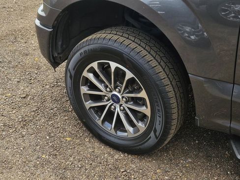 Used 2018 Ford F150 XL w/ Equipment Group 101A Mid image 9