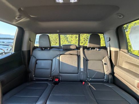 Used 2021 GMC Sierra 1500 SLT w/ SLT Premium Plus Package AWD/4WD image 3