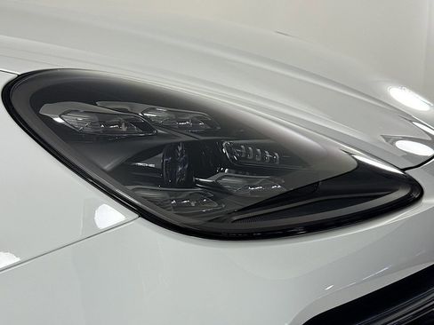 Used 2023 Porsche Cayenne image 26