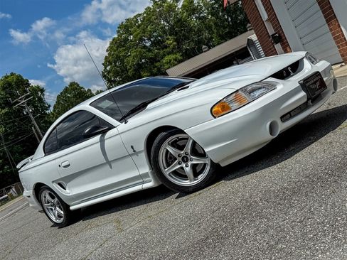 Used 1997 Ford Mustang Cobra RWD image 26