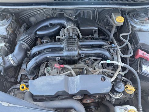 Used 2015 Subaru Impreza 2.0i AWD/4WD image 14
