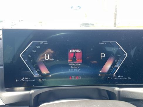 Used 2023 BMW 330e RWD image 11