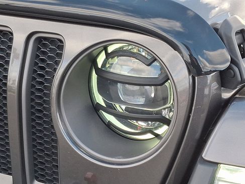 Used 2021 Jeep Wrangler Unlimited Sport image 9