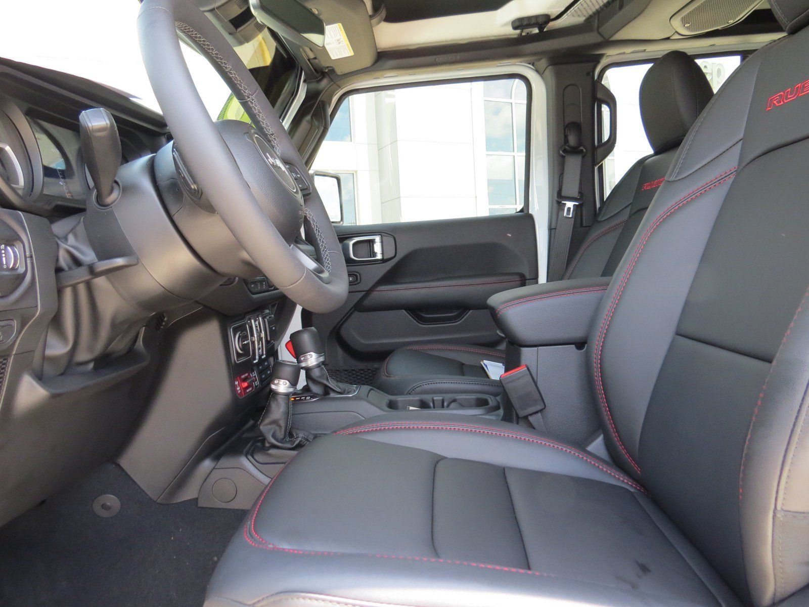 Used 2026 Jeep Wrangler Unlimited Rubicon AWD/4WD image 12