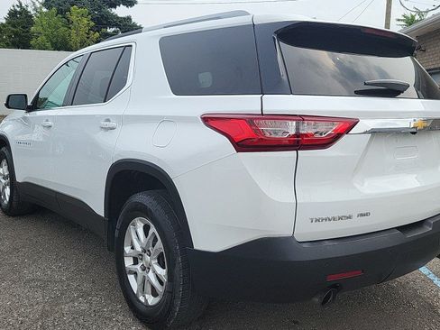 Used 2018 Chevrolet Traverse LT AWD/4WD image 8