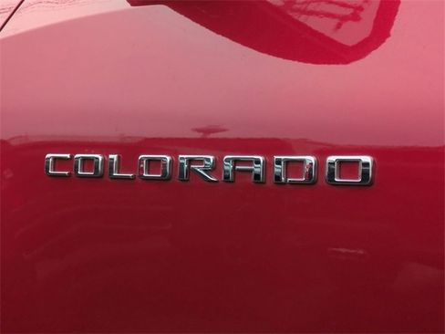 Certified 2024 Chevrolet Colorado W/T image 31