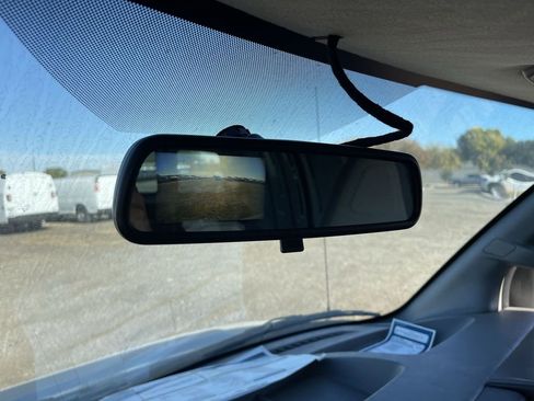 New 2025 GMC Savana 2500 Extended w/ Driver Convenience Package image 15