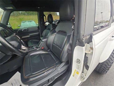 Used 2021 Ford Bronco Badlands image 11